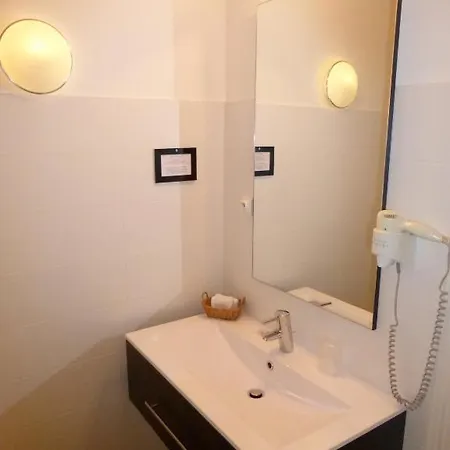 Hotel Laennec 3*