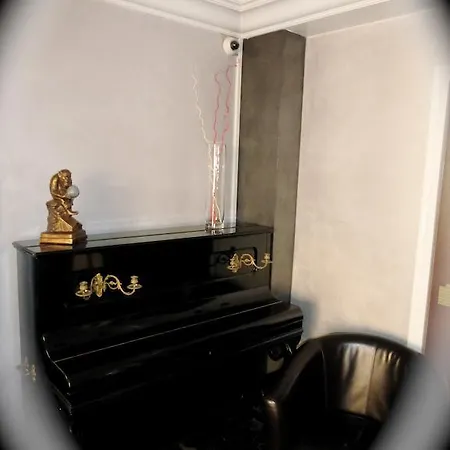Laennec Hotel